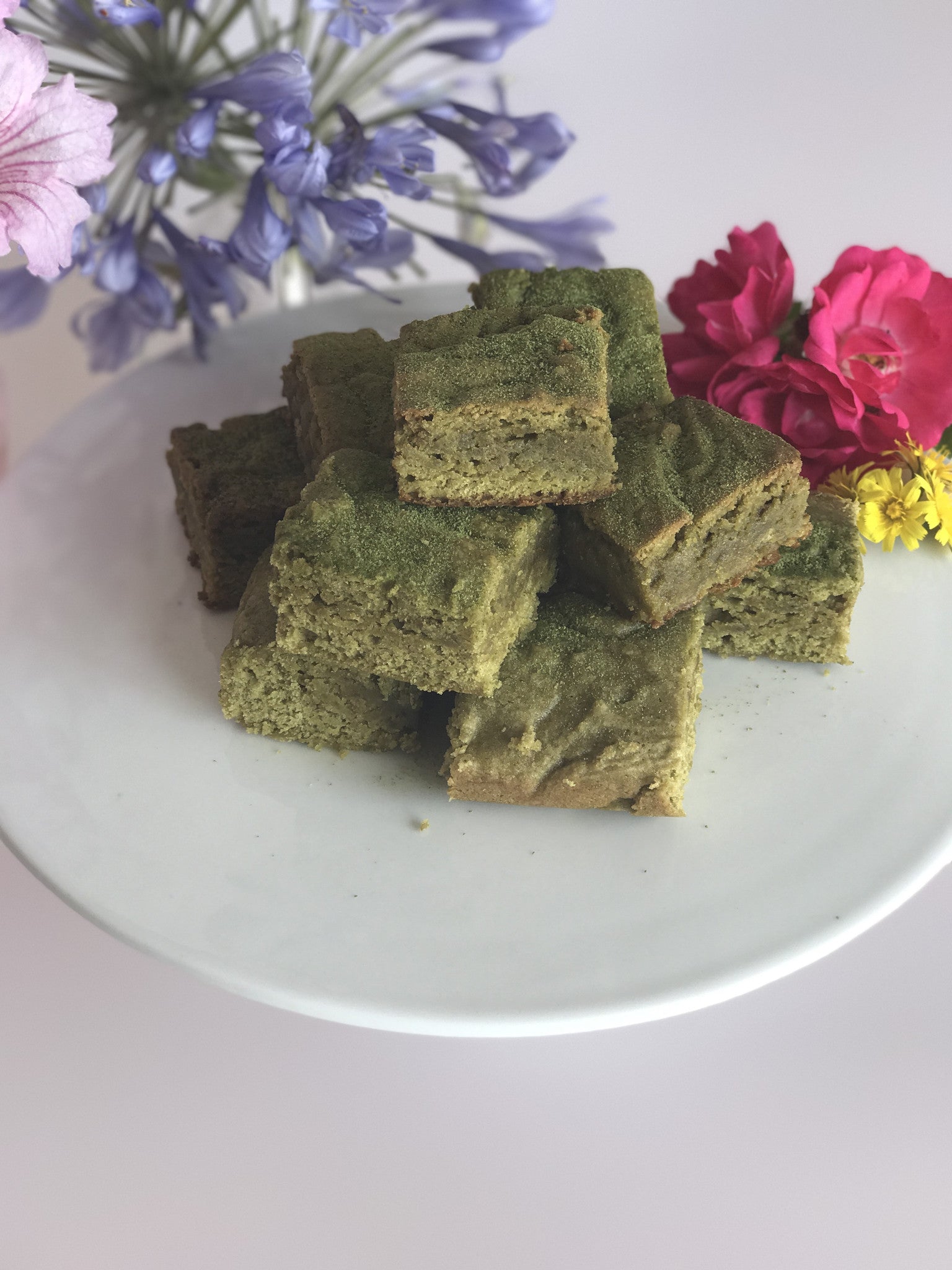 The Best Dairy-Free Matcha Blondies!