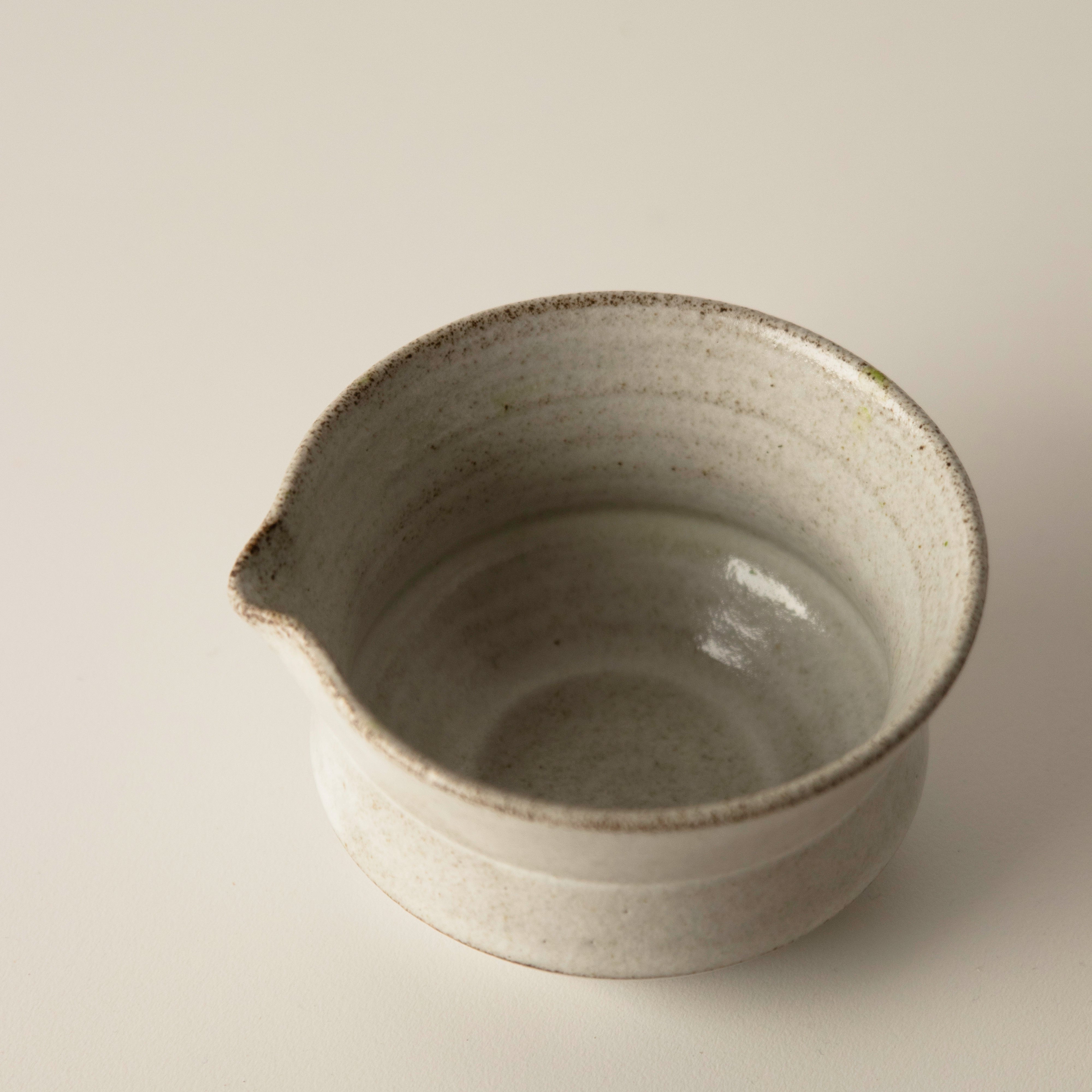 Matcha Chawan bowl Thea Studio Foon white glazed top down